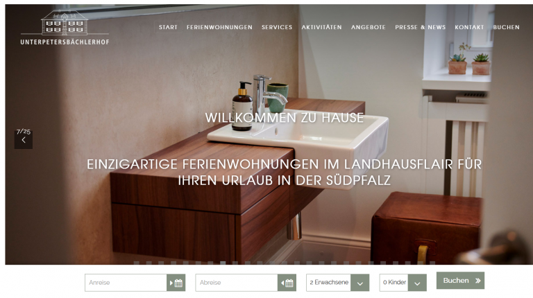 Headerfoto Unterpetersbächlerhof auf dem ein Waschbecken in einer der Ferienwohnungen zu sehen ist